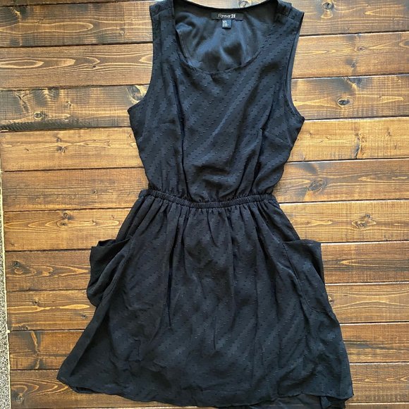 Open Back Dress Black with Pockets - Picture 1 of 5